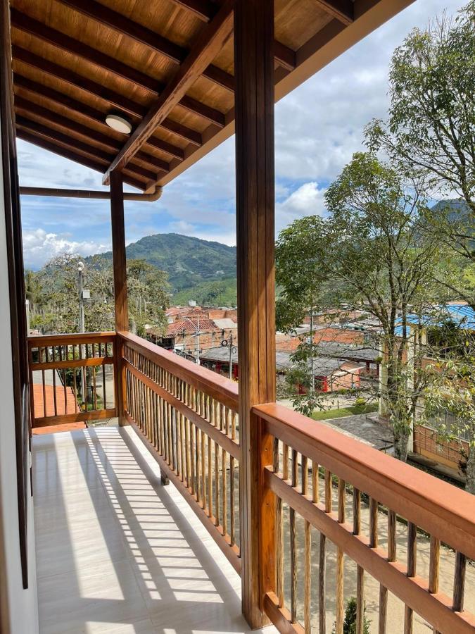 Apartamentos para descansar y disfrutar del paisaje Jardín Exterior foto